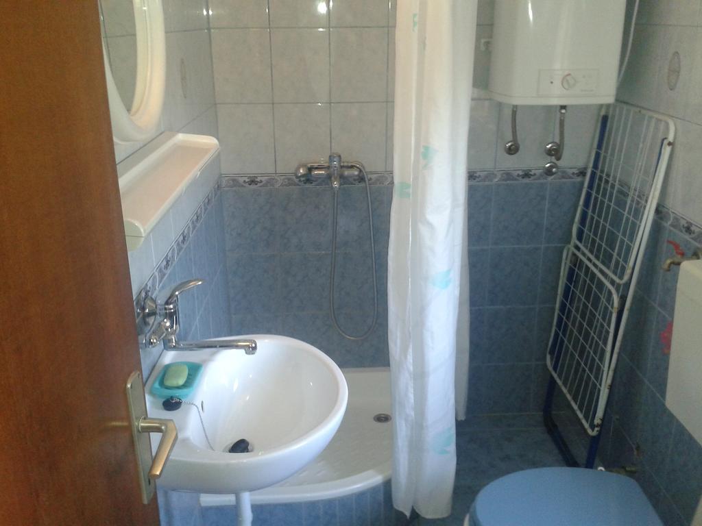 Apartments Zdenka ロゴズニッツァ 部屋 写真